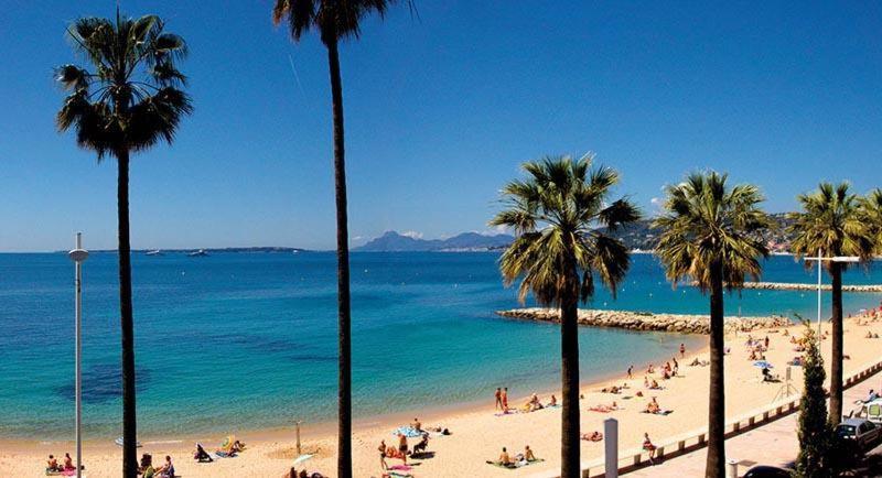 Ti Caz Kreol - Juan Plages Les Pieds Dans L'Eau Lägenhet Exteriör bild